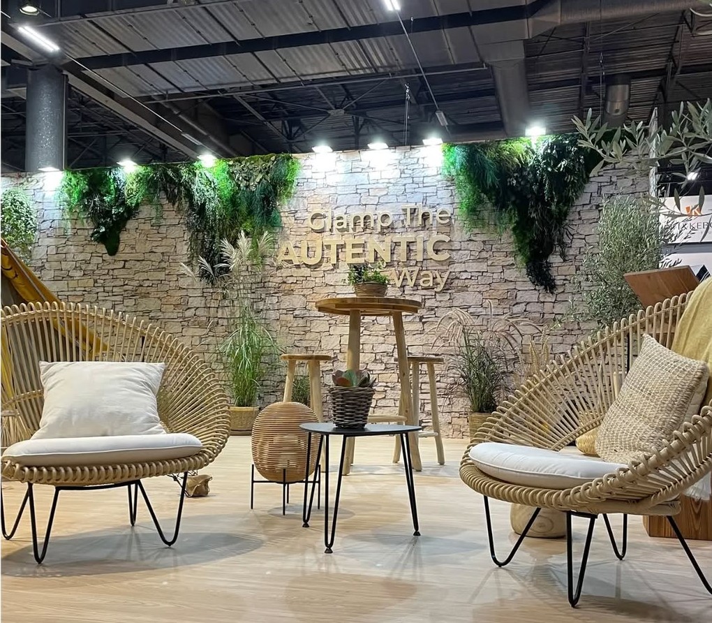 Stand maison et objet