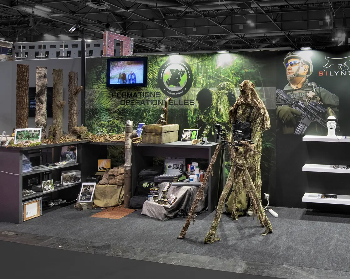 Stand sur mesure militaire et technique, réalisation Groupe Pallas standiste